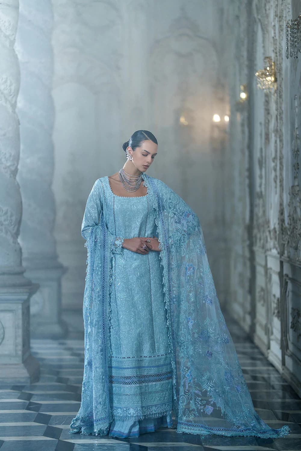 Design 4A Luxury Lawn Eid Edition 2026 Unstitched 2