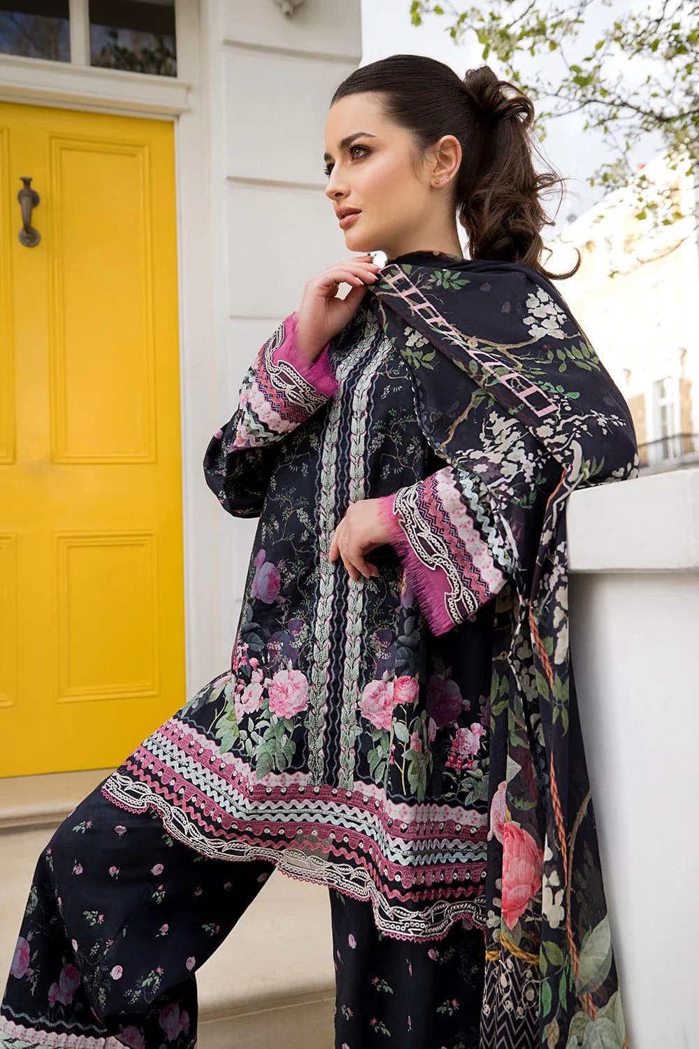 Design 4B SN Prints 2026 Unstitched 3