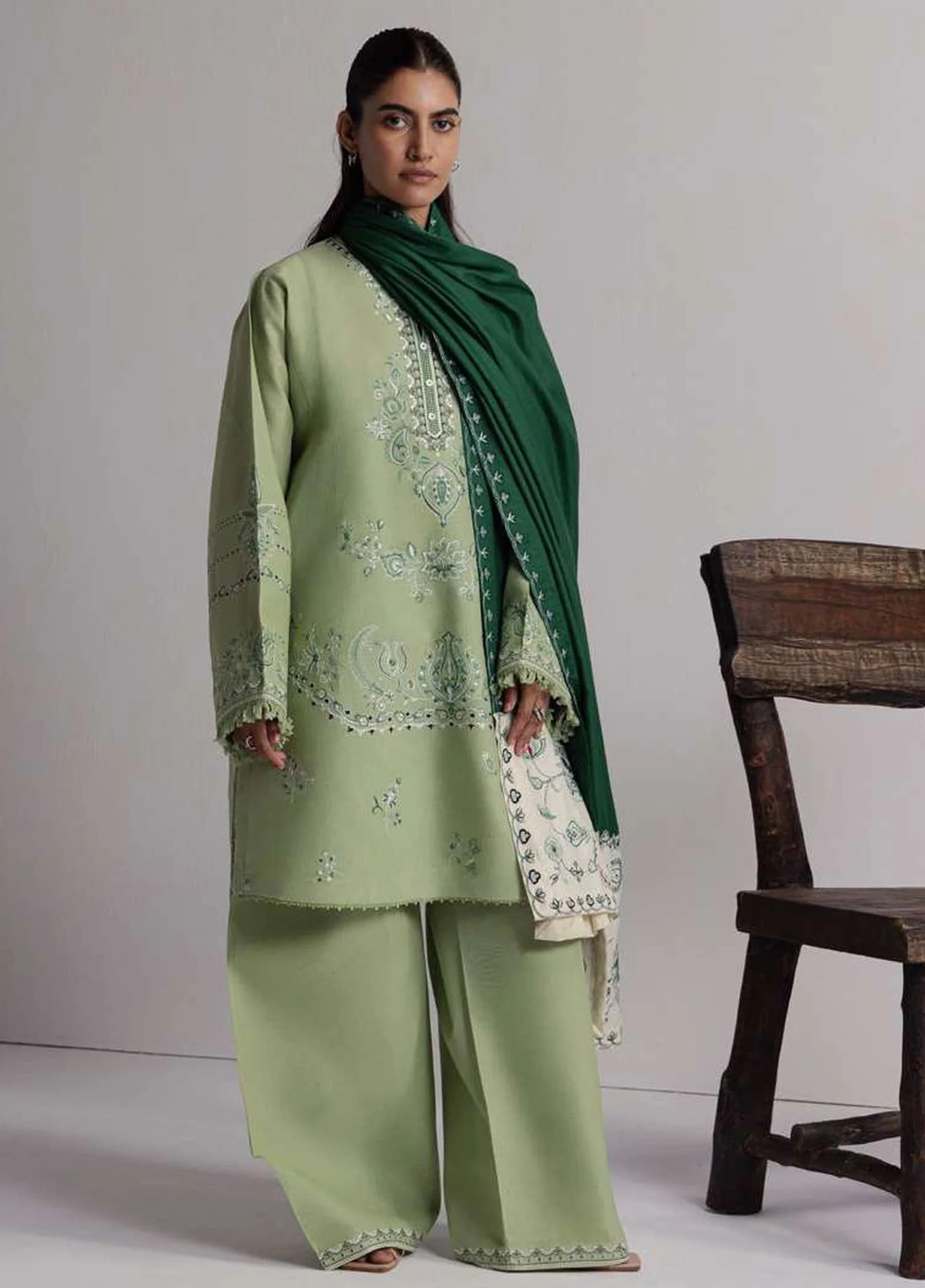 Coco by Zara Shahjahan Unstitched Khaddar 3 Piece Suit CZS26UKW NEELAM 4B